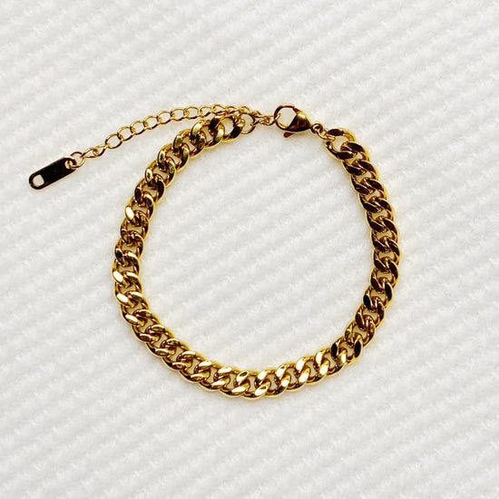 Bold Cuban Chain Bracelet